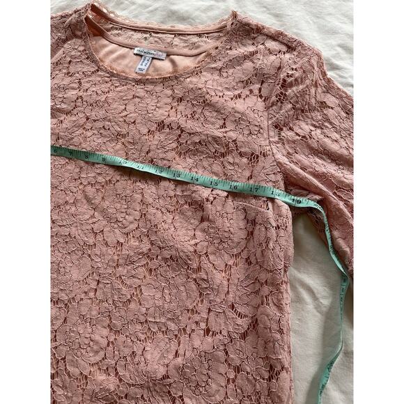 Isaac Mizrahi Live! Lace Bell Sleeve Tunic Top | Size L | Blush Pink - Picture 3 of 6